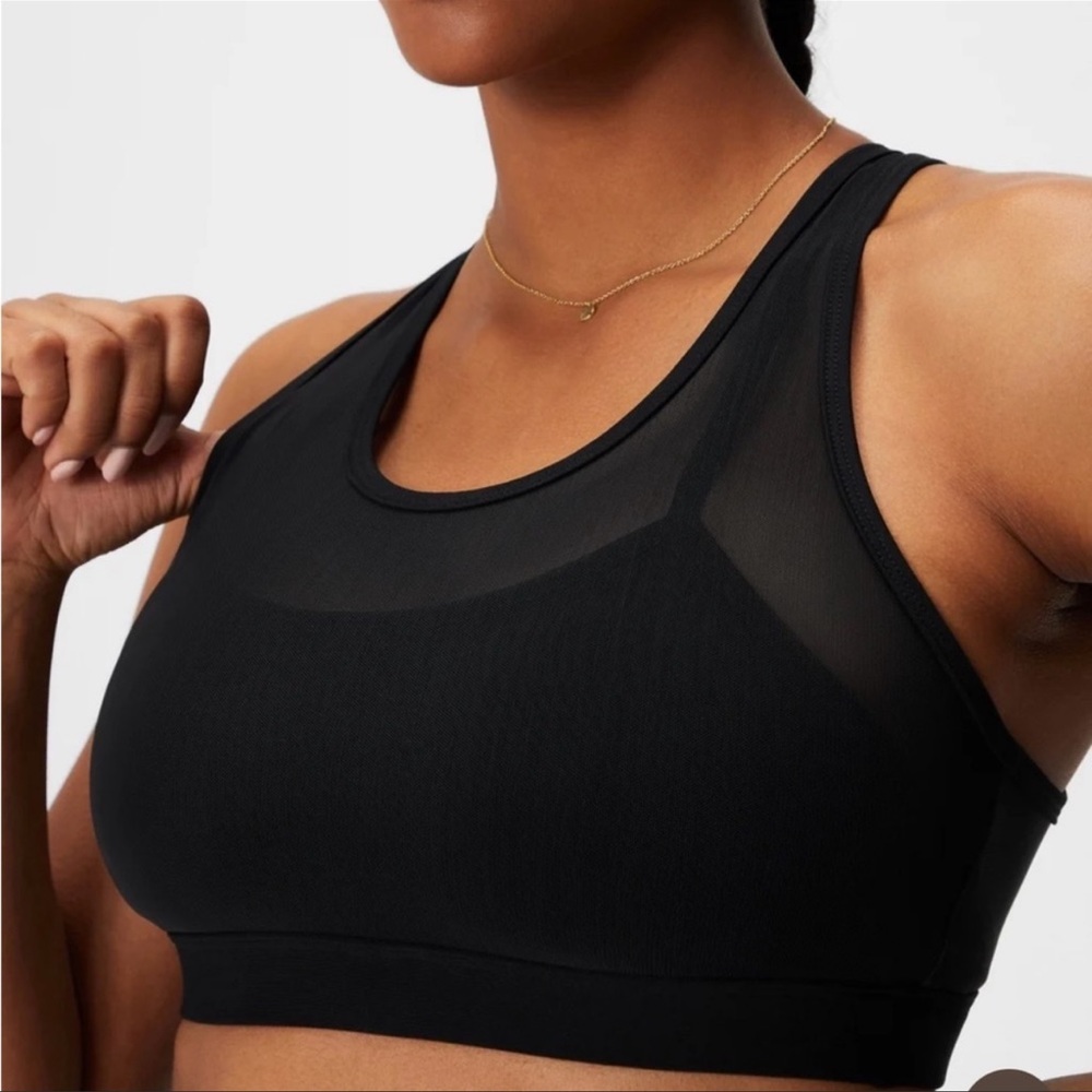 Fabletics Faye High-Impact Sports Bra. Size M